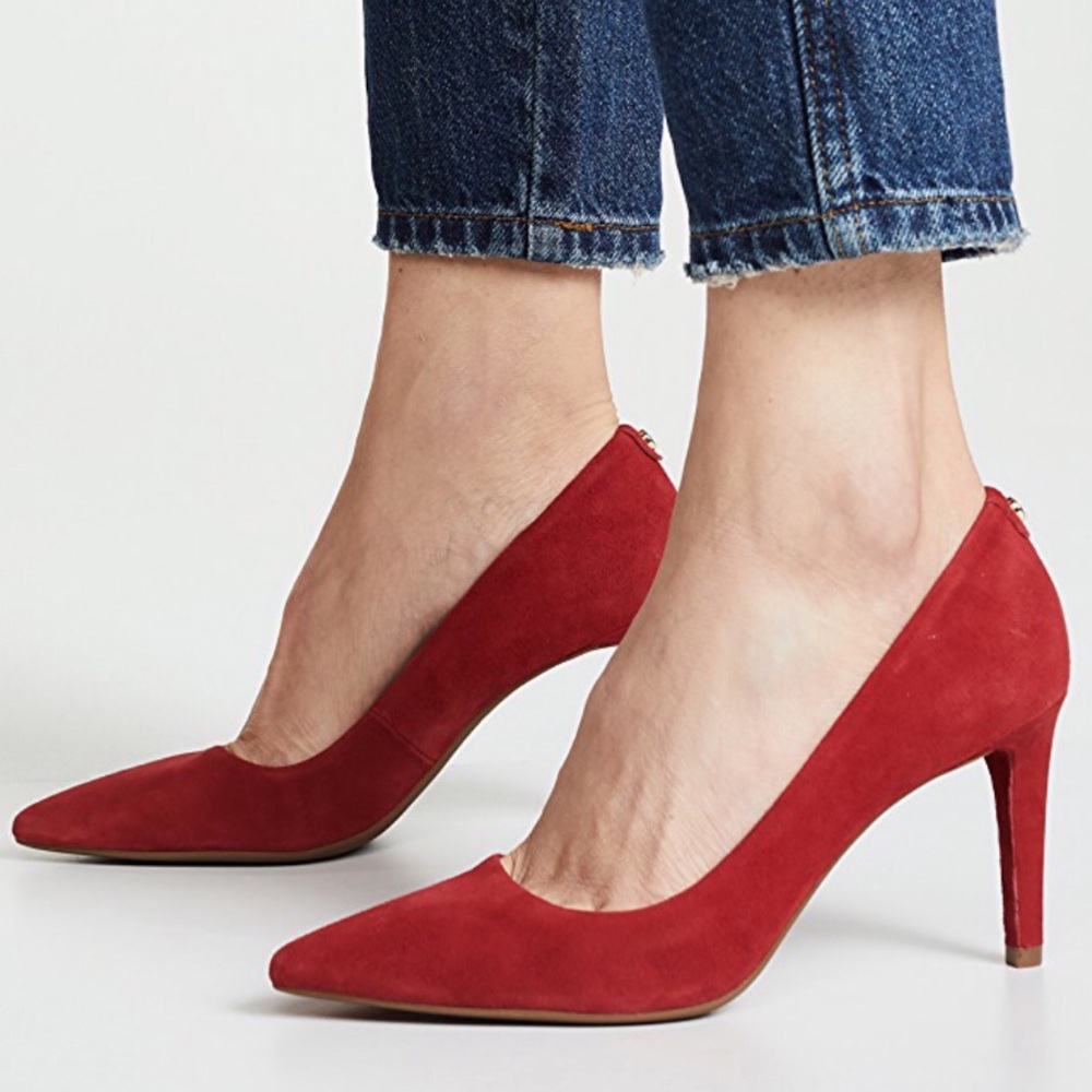 MICHAEL Michael Kors Dorothy Suede Pumps